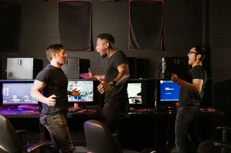 The Game Was Just the Excuse: How Discord Became the Real Party