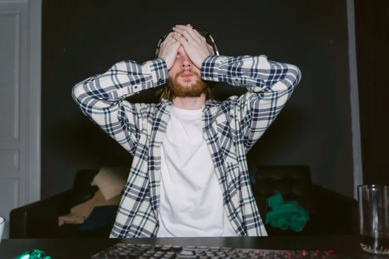 Hands Off the Controller, Brain Still On Fire: The Agony of Watching Someone Else Game